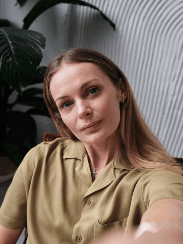 Original female photo before AI Headshot Generator for Engineers